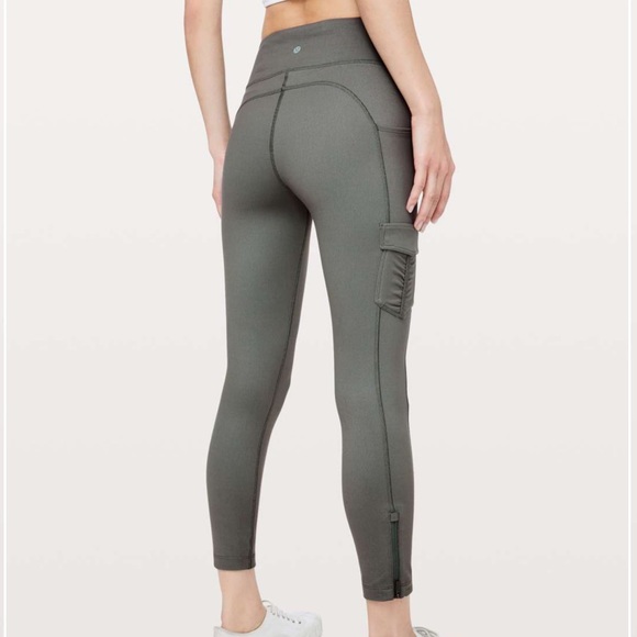 Lululemon Scenic Route 7/8 cropped leggings - Picture 10 of 13